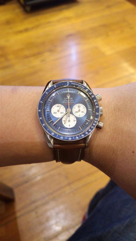 Omega Speedmaster Gemini 4 35658000 .